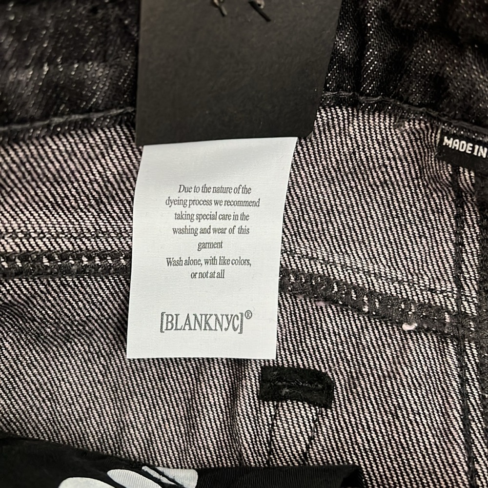 NWT [BLANKNYC] Womens Womens Women's High Rise Overlap Fly Denim Short S… - Picture 3 of 8